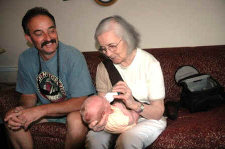 Grandma Betty 13.JPG (77132 bytes)