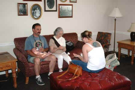 Grandma Betty 14.JPG (51501 bytes)