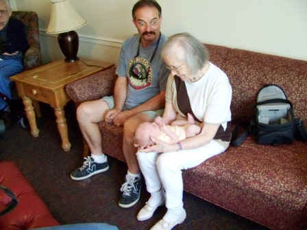 Grandma Betty 2.JPG (58595 bytes)