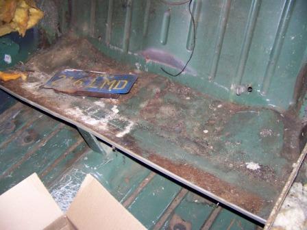 Mini 100_0447.JPG (38195 bytes)